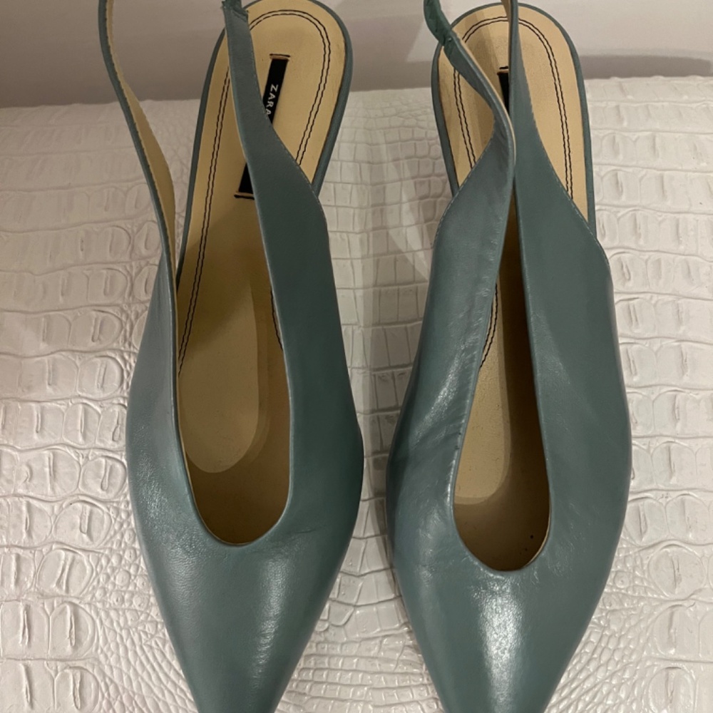 Zara Sling Back leather high heel shoes, - Picture 9 of 10